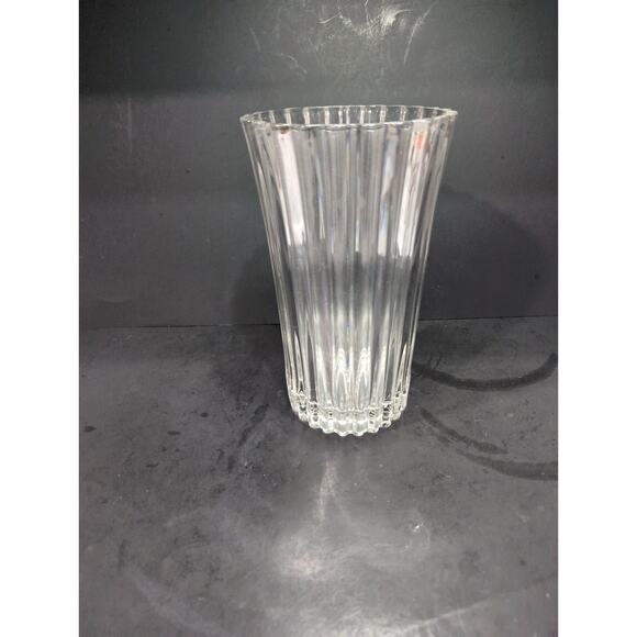 Cristal D'Arques Athena Cut Lead Crystal Vase 9 5/8", Vertical Ribbed Design - Picture 1 of 9